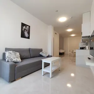Apartamento Rentalsevilla San Luis, Sevilha