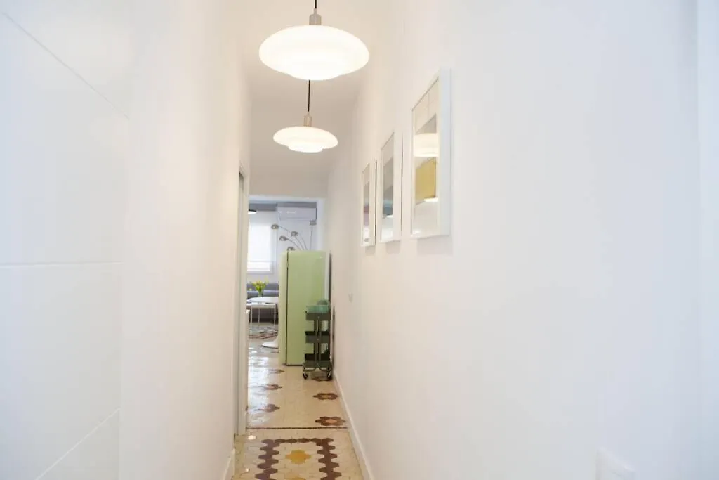 Apartment Triana En Plena Calle Betis Maravilloso Apart. Seville
