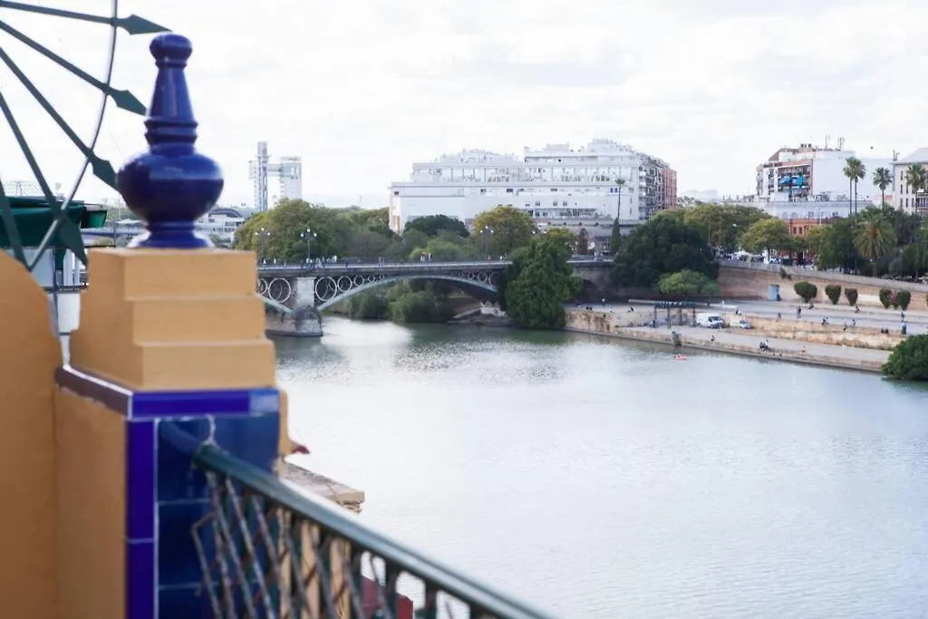 Triana En Plena Calle Betis Maravilloso Apart. Seville 0*,  Spain