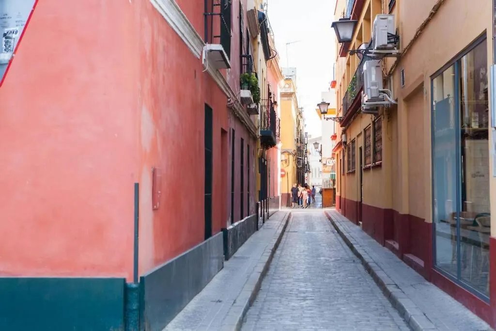 Triana En Plena Calle Betis Maravilloso Apart. Seville