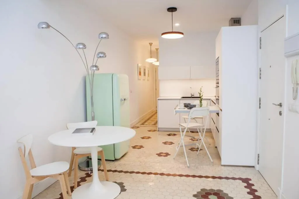 Apartment Triana En Plena Calle Betis Maravilloso Apart. Seville Spain