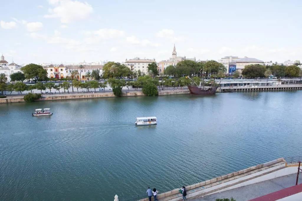 Triana En Plena Calle Betis Maravilloso Apart. Seville 0*,